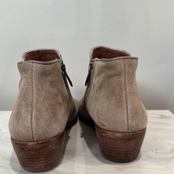 SAM EDELMAN PETTY‎ CONTRAST TRIM BLOCK HEEL ANKLE BOOTS SIZE 8.5 - Picture 8 of 8